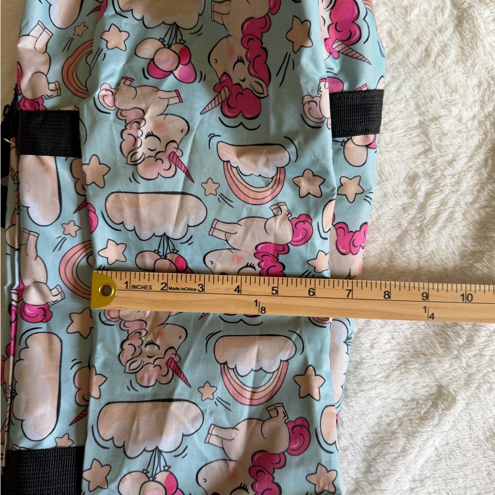 Foldable Unicorn Print Travel Weekender - Picture 8 of 12
